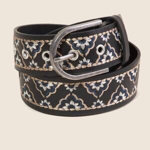 Embroidered Flower Decor Vegan Leather Belt Black